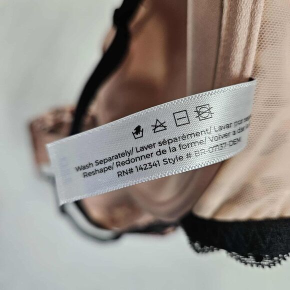 Adore Me Alexis Countour Plunge Bra Animal Print Size 38D Front Closure - Picture 6 of 7